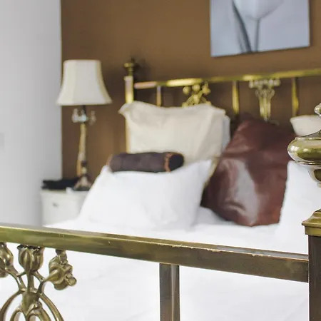 Bed and breakfast Rathlena 4*